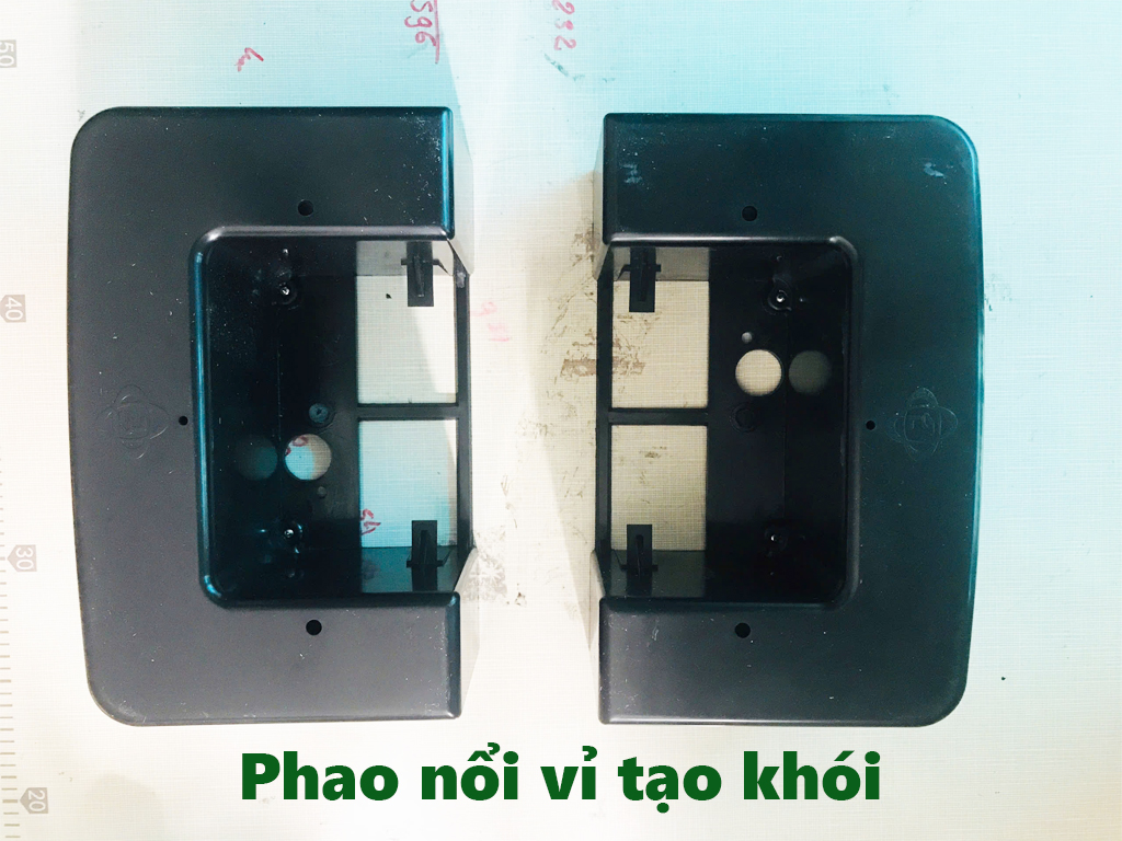 Phao nổi vỉ tạo khói hồ cá